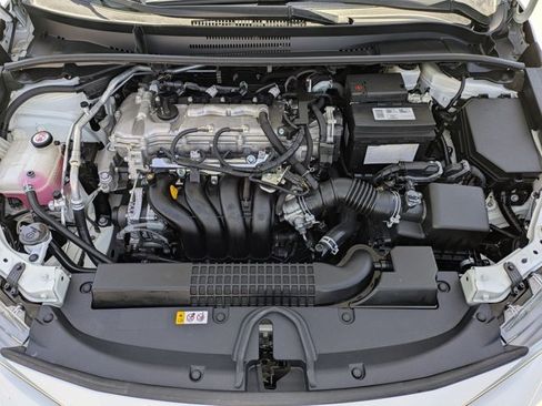 Used 2020 Toyota Corolla LE w/ Carpet Mat Package (TMS) FWD image 21