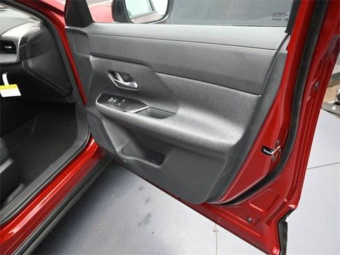 New 2026 Nissan Kicks SV image 34