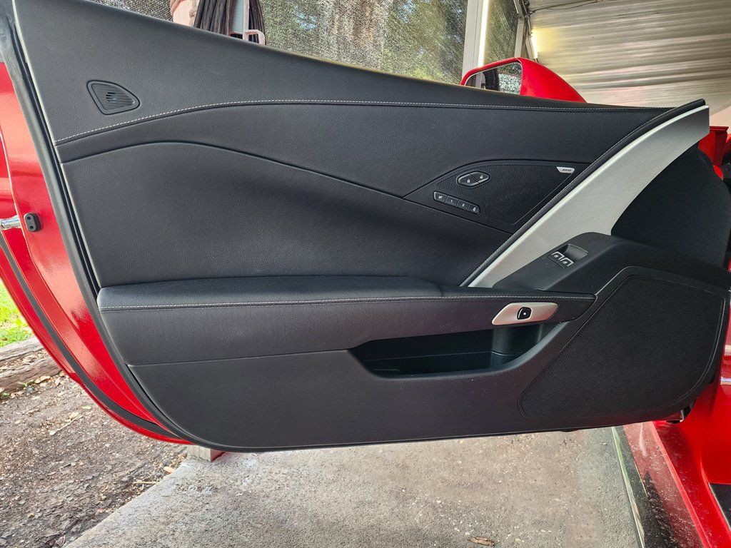 Used 2017 Chevrolet Corvette Grand Sport RWD image 18
