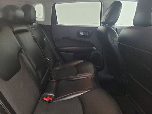 Used 2021 Jeep Compass Latitude w/ Convenience Group image 19