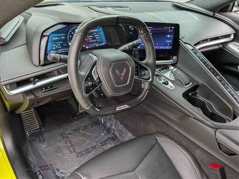 Used 2024 Chevrolet Corvette Z06 RWD image 10