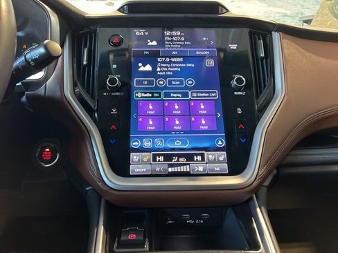 Used 2020 Subaru Outback Touring XT image 4