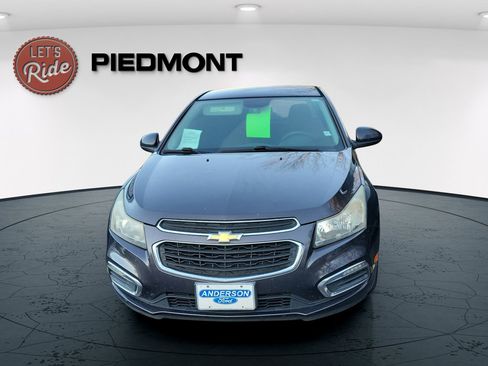 Used 2015 Chevrolet Cruze LT image 3