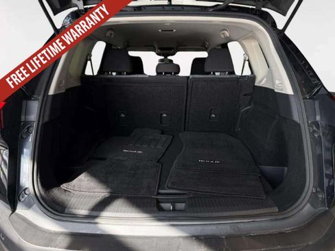 Used 2023 Nissan Rogue SV AWD/4WD image 30
