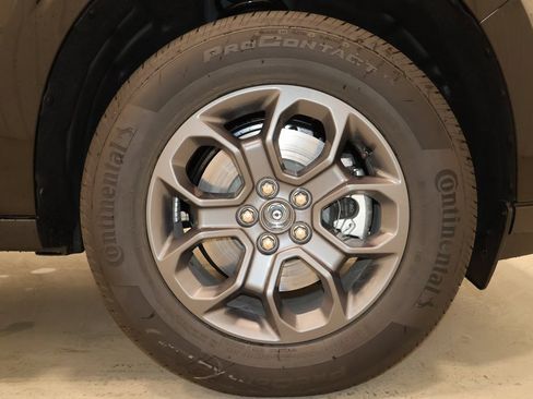 New 2025 Ford Maverick XLT w/ 4K Tow Package image 28