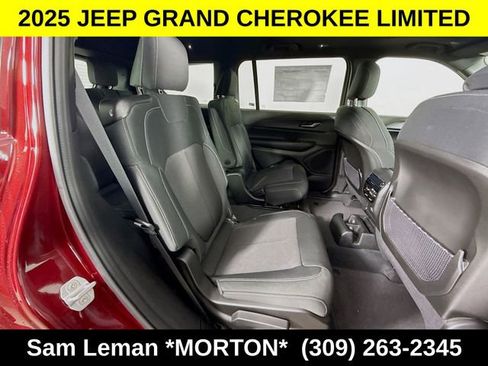 New 2025 Jeep Grand Cherokee L Laredo image 27