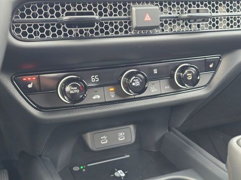 Certified 2026 Honda HR-V Sport image 19