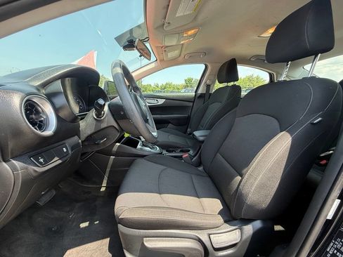 Used 2024 Kia Forte LXS FWD image 21