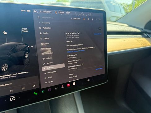 Used 2023 Tesla Model Y Long Range AWD/4WD image 7