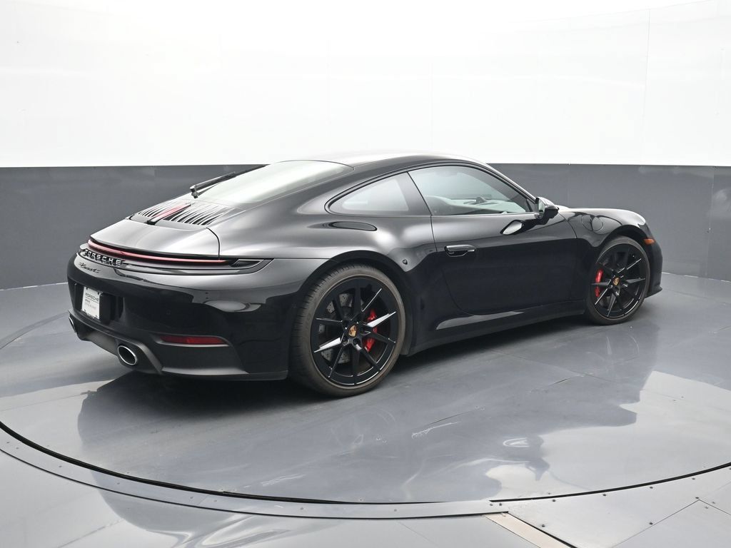 Certified 2026 Porsche 911 Carrera 4S AWD/4WD image 18