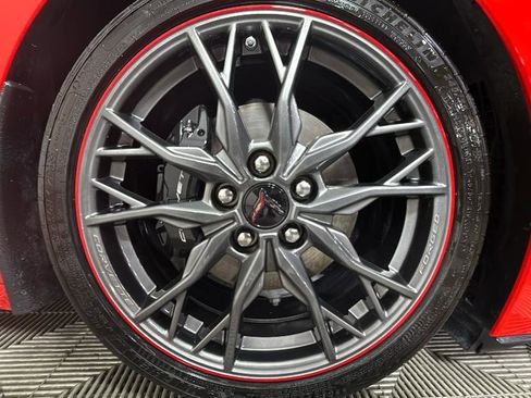 Certified 2024 Chevrolet Corvette Stingray Coupe w/ 1LT image 35