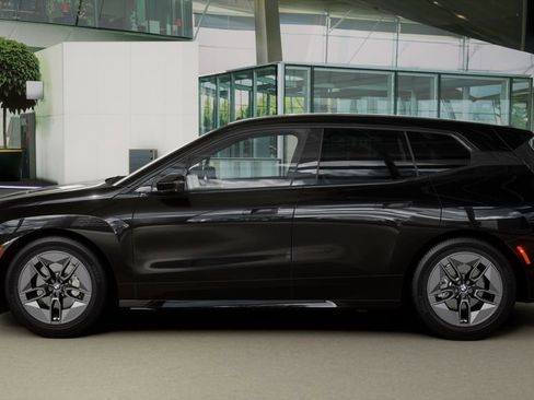New 2026 BMW iX xDrive45 image 30