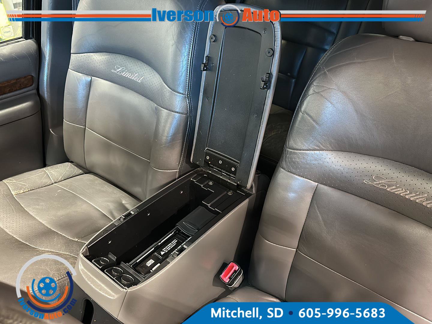 Used 2000 Ford Explorer Limited AWD/4WD image 22