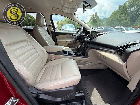 Used 2018 Ford Escape SEL FWD image 16