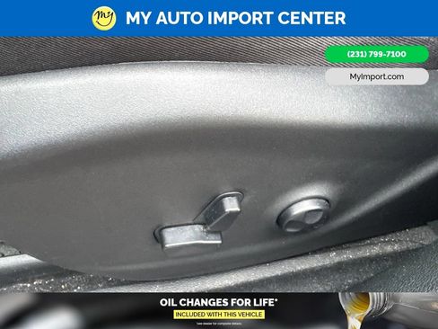 Used 2021 Jeep Cherokee High Altitude AWD/4WD image 13