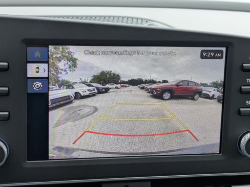 New 2026 Hyundai Elantra SEL Sport FWD image 21