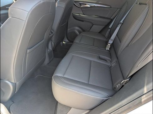 Used 2023 Buick Envision Essence FWD image 13