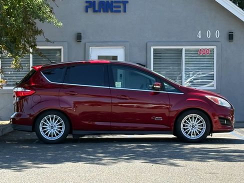 Used 2016 Ford C-MAX Energi SEL w/ Equipment Group 302A FWD image 4