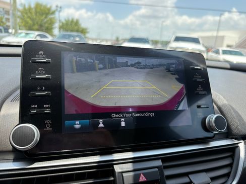Certified 2021 Honda Accord Sport image 18