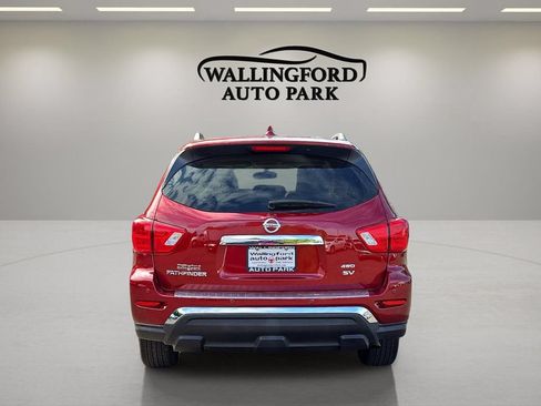 Used 2020 Nissan Pathfinder SV AWD/4WD image 4