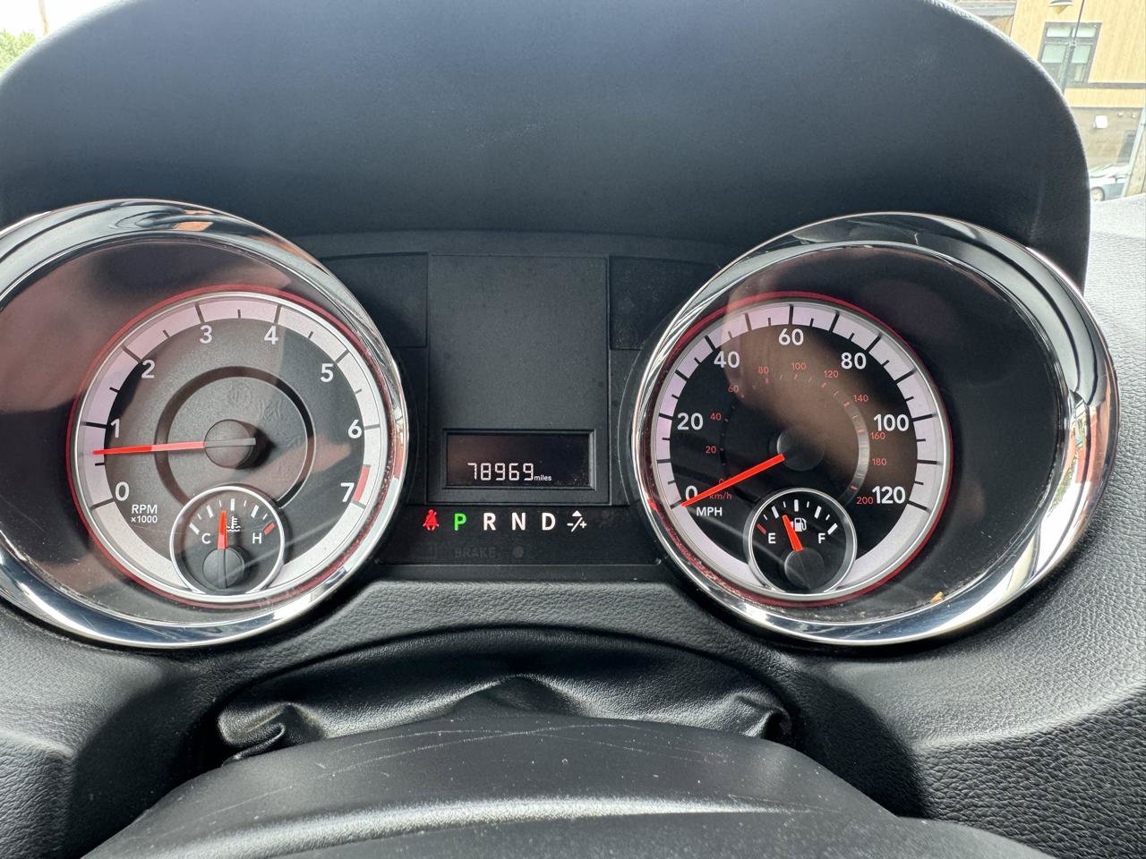Used 2019 Dodge Grand Caravan SE FWD image 17