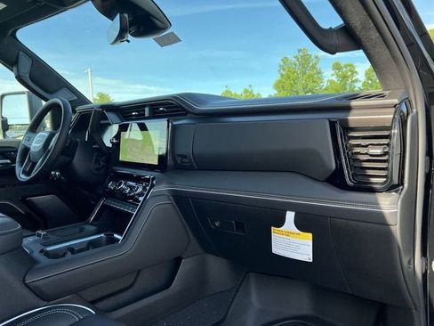 New 2026 GMC Sierra 2500 AT4X AWD/4WD image 30