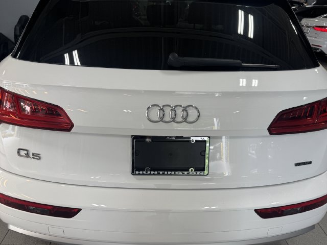 Used 2019 Audi Q5 Premium w/ Convenience Package AWD/4WD image 39