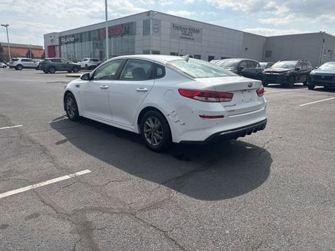 Used 2020 Kia Optima LX image 10
