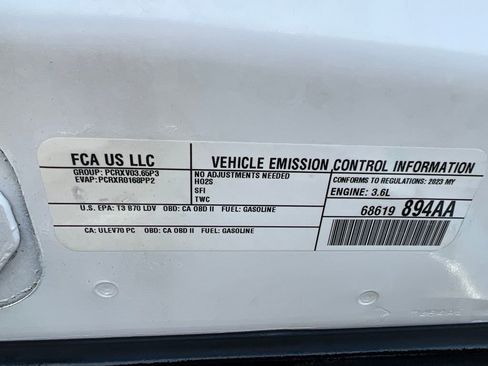 Certified 2023 Chrysler 300 Touring image 25