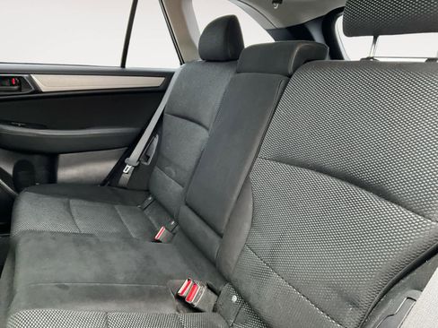 Used 2018 Subaru Outback 2.5i image 15