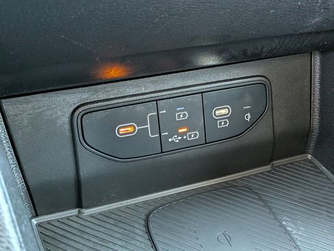 Used 2026 Kia Sportage SX image 33