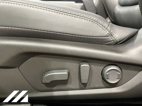 Used 2026 Subaru Outback Limited XT AWD/4WD image 21