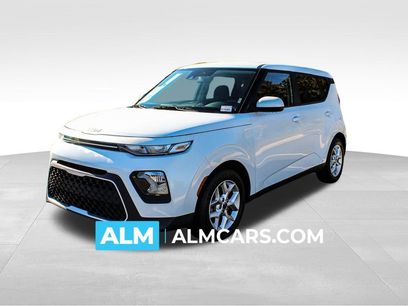 Used 2022 Kia Soul LX w/ Technology Package