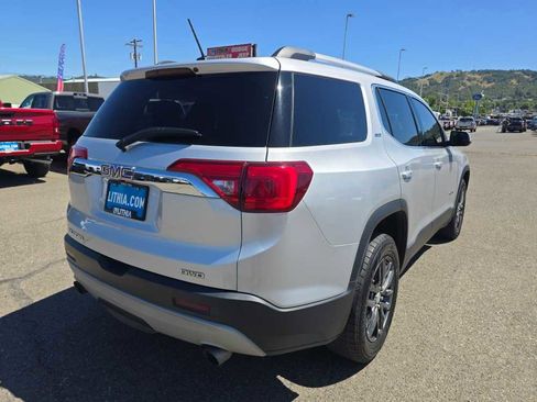 Used 2018 GMC Acadia SLT AWD/4WD image 5
