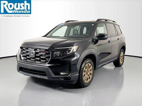 Certified 2023 Honda Passport TrailSport image 1