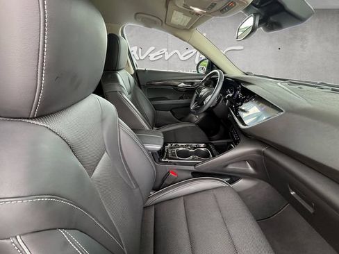 Used 2023 Buick Envision Essence AWD/4WD image 30