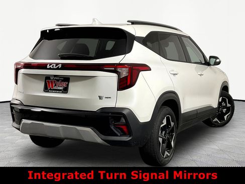 Used 2025 Kia Seltos S AWD/4WD image 6