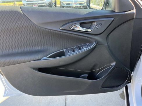 Used 2024 Chevrolet Malibu LT image 26