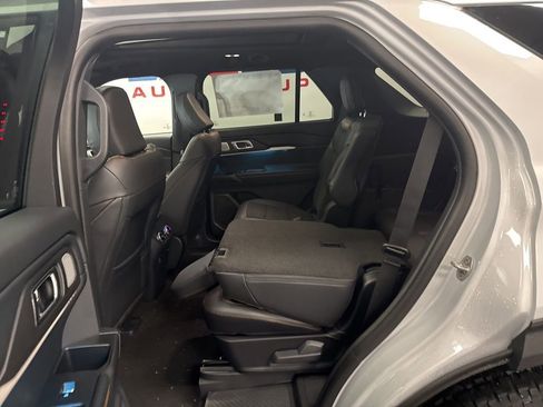 New 2026 Ford Explorer Tremor w/ Tremor Ultimate Package AWD/4WD image 27