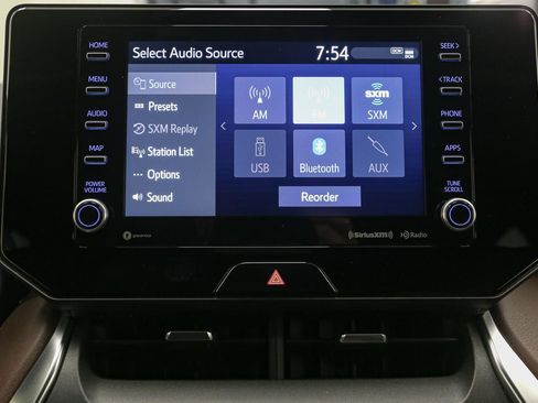 Used 2021 Toyota Venza XLE w/ Softex Package AWD/4WD image 25