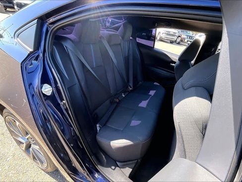 Used 2022 Toyota Corolla SE FWD image 19