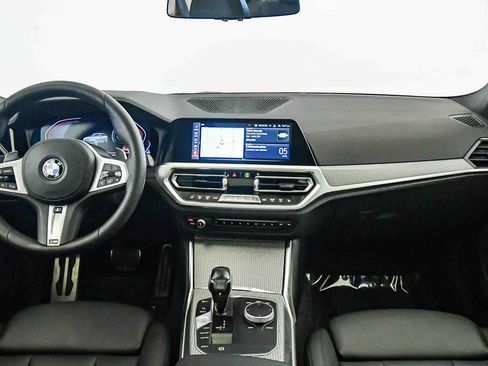 Used 2019 BMW 330i Sedan w/ M Sport Package RWD image 15