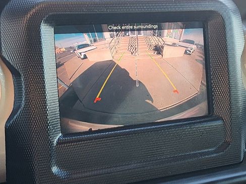 Used 2020 Jeep Wrangler Unlimited Sahara image 19