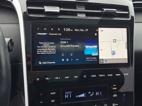 Used 2024 Hyundai Tucson Limited image 14