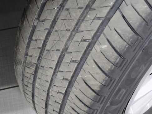 Used 2024 Honda CR-V LX image 12