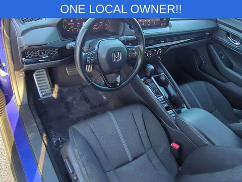 Used 2023 Honda Accord Sport image 12