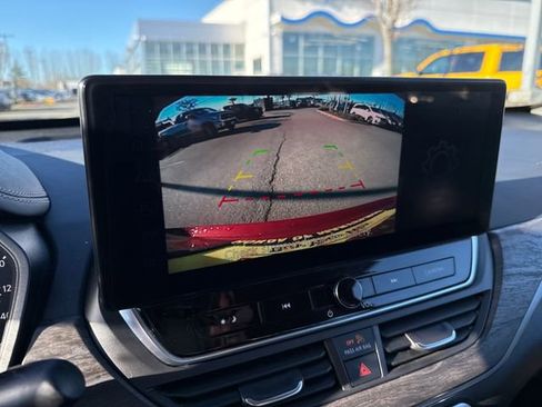 Used 2024 Nissan Altima 2.5 SV w/ SV Premium Package image 30