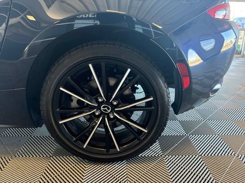 Used 2026 MAZDA MX-5 Miata RF Grand Touring RWD image 9