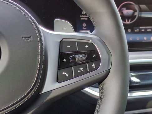 Used 2026 BMW X5 xDrive40i w/ M Sport Package image 27