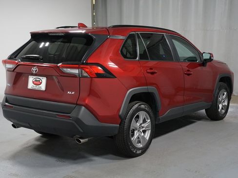 Certified 2025 Toyota RAV4 XLE FWD image 8